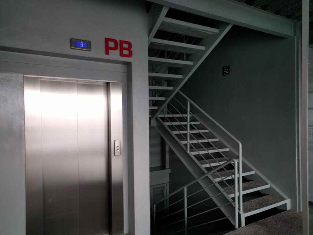 oficinas renta monterrey elevador